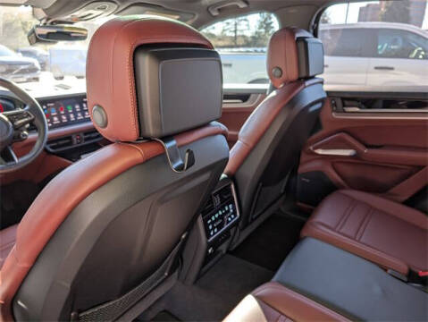 2024 Porsche Cayenne