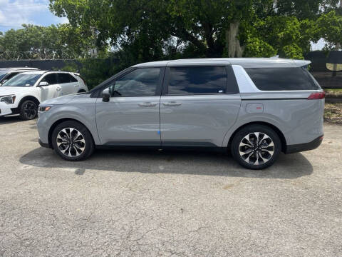 2024 Kia Carnival EX