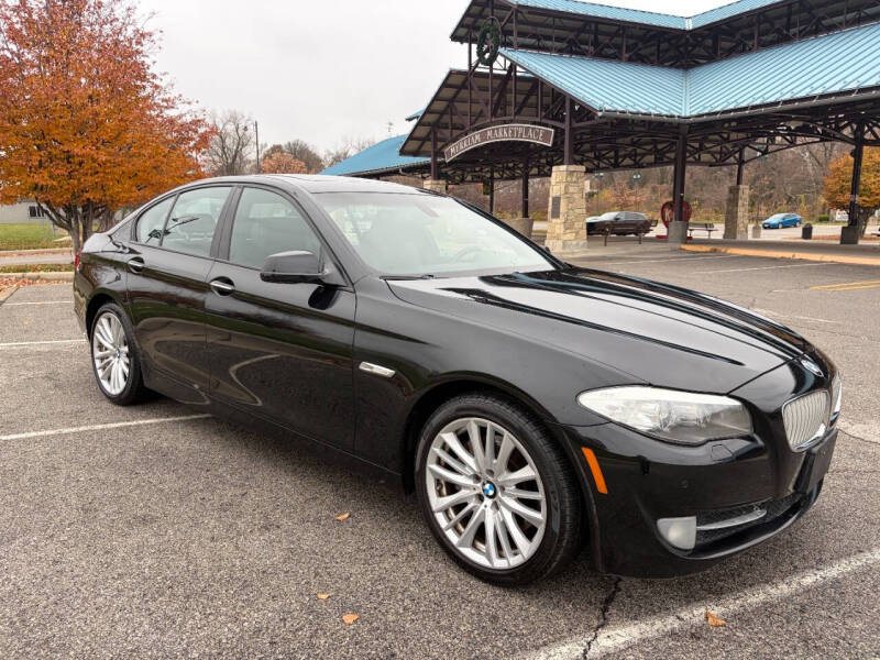 2012 BMW 5 Series 550i