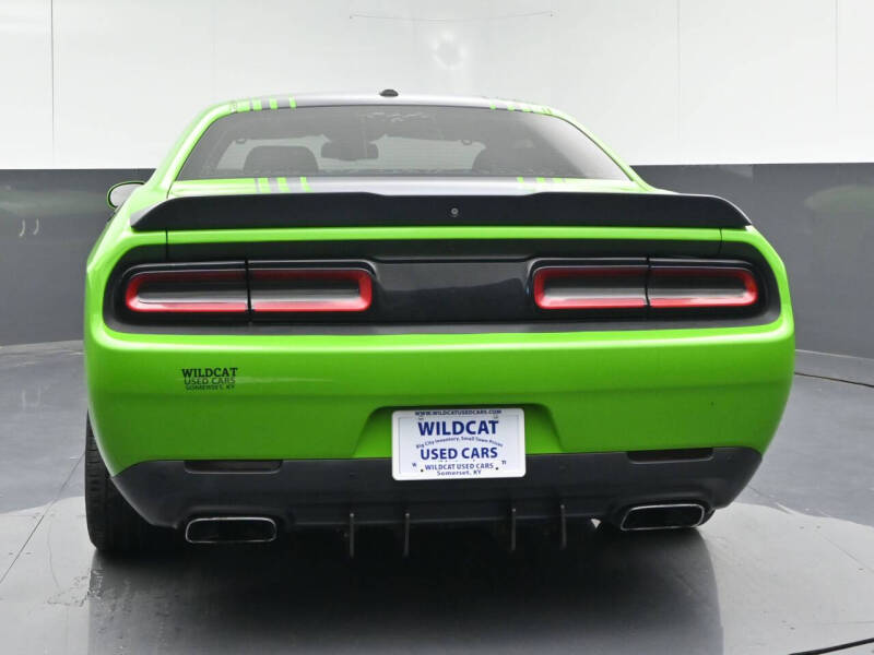 2017 Dodge Challenger R/T Plus
