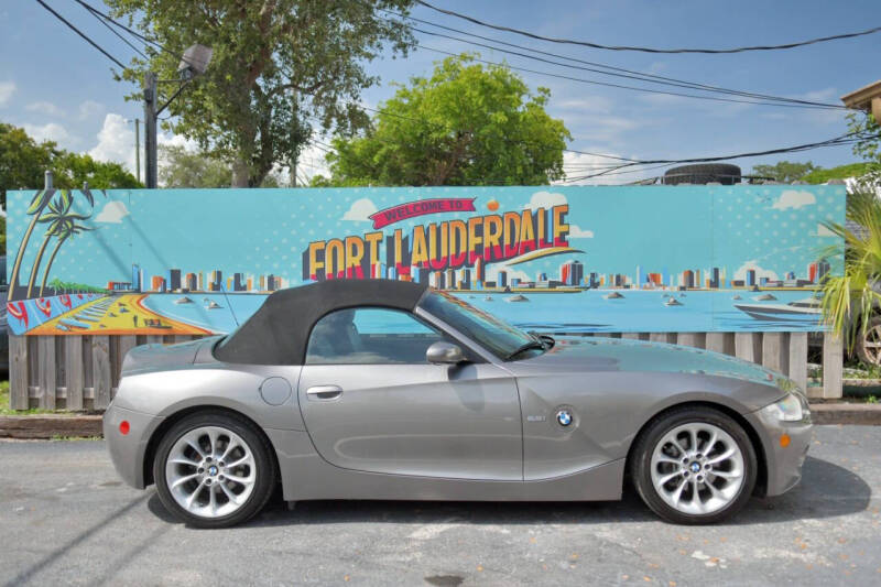 2005 BMW Z4 2.5i