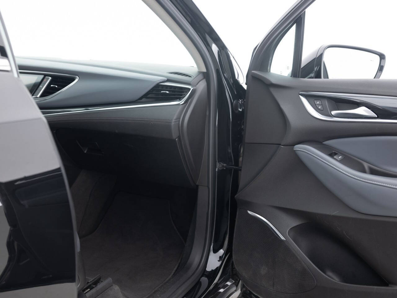 Used Car 2018 Buick Enclave  Essence 4x4 4dr Crossover For Sale Under $15,000 In Coal City, Illinois