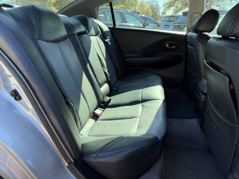 2004 Nissan Altima 3.5 SE