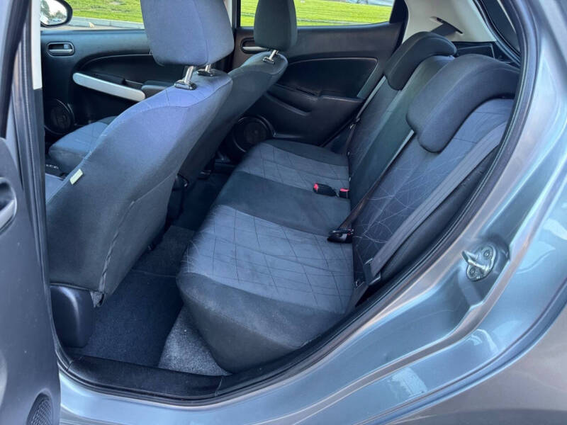 2014 Mazda MAZDA2 Sport