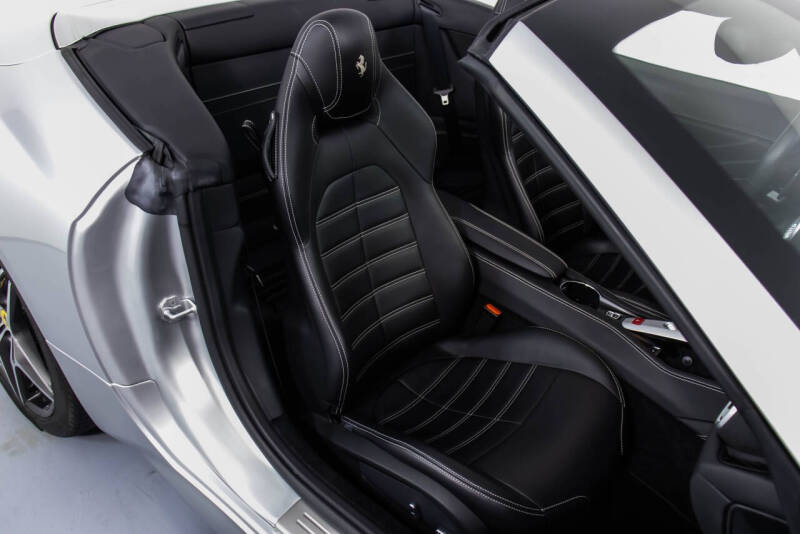 2016 Ferrari California T