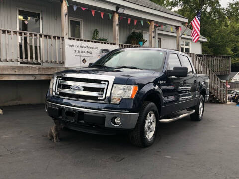 2013 Ford F-150 for sale at Flash Ryd Auto Sales in Kansas City KS