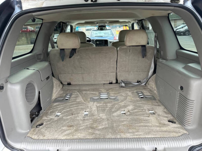 2001 Chevrolet Tahoe LS