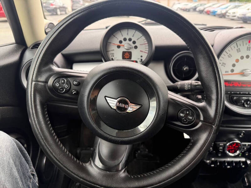 2011 MINI Cooper