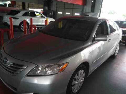 2009 Toyota Camry for sale at R-Motors in Arlington TX