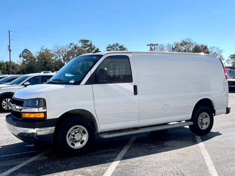 2024 Chevrolet Express 2500