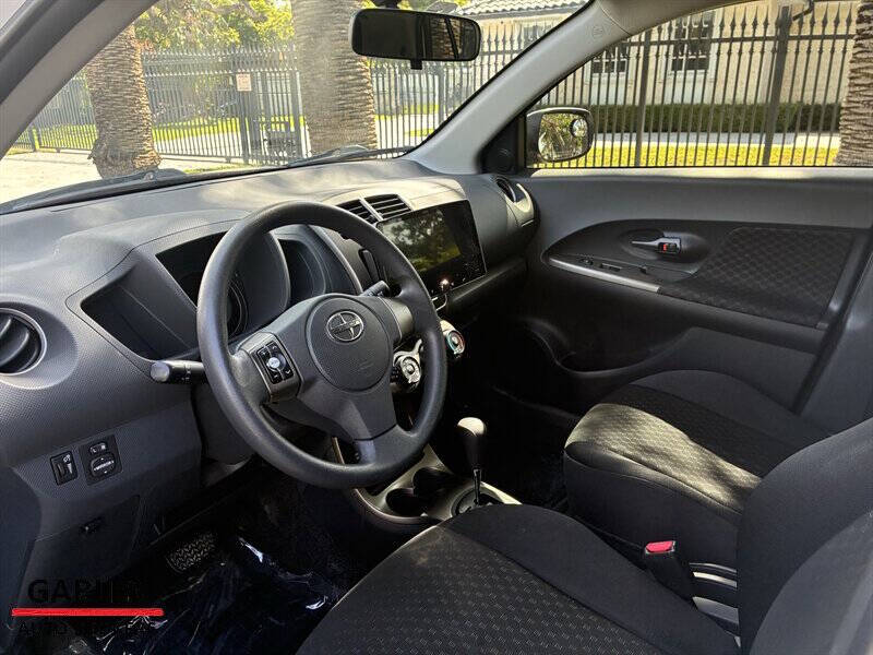 2012 Scion xD
