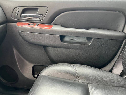 2012 GMC Yukon XL SLT