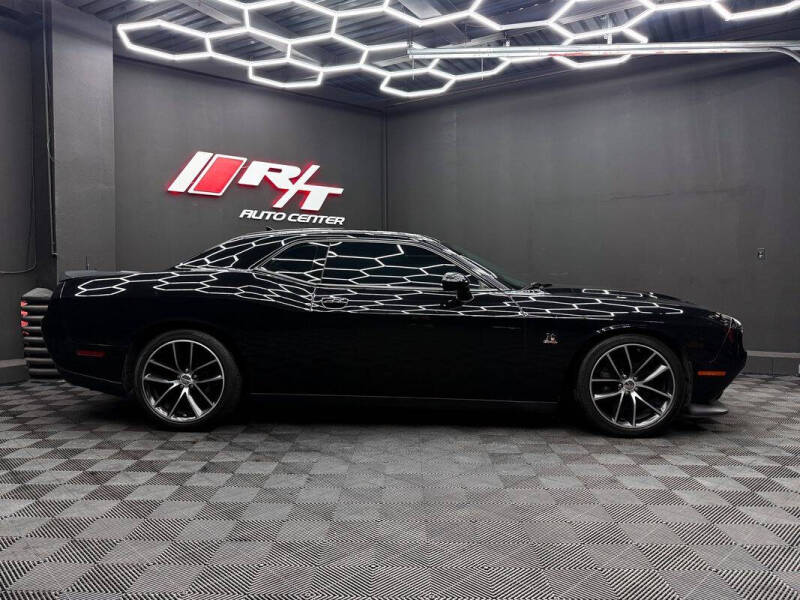 2016 Dodge Challenger R/T Scat Pack