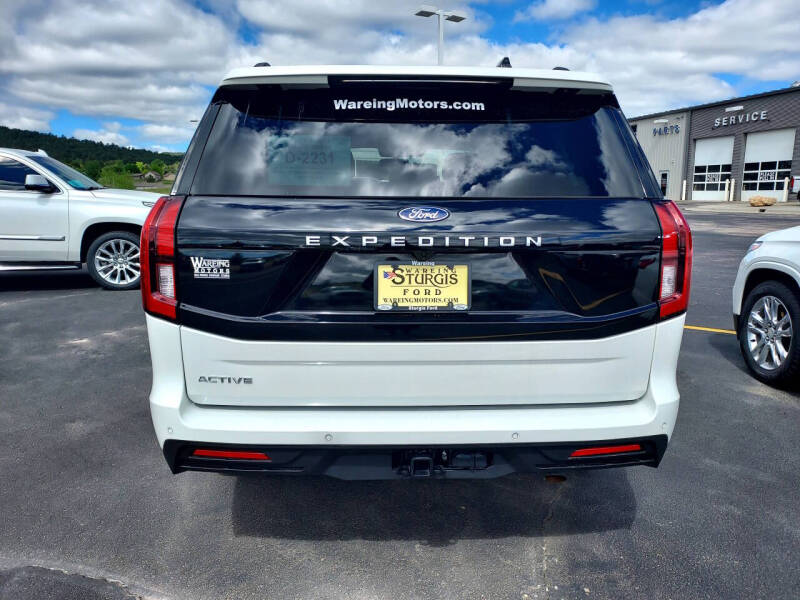 2025 Ford Expedition Active