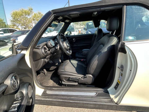 2019 MINI Convertible Cooper