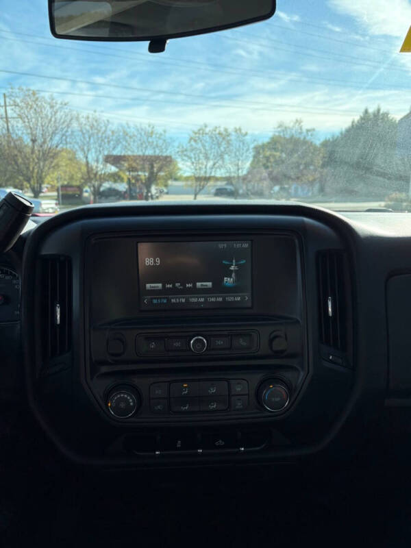 2016 Chevrolet Silverado 1500 Custom