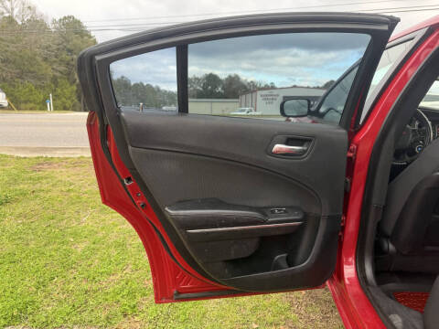 2016 Dodge Charger SE