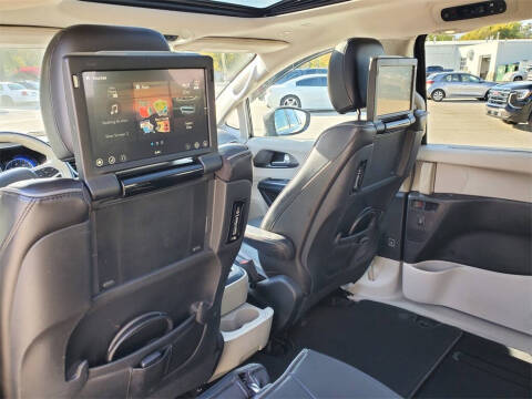 2019 Chrysler Pacifica Limited