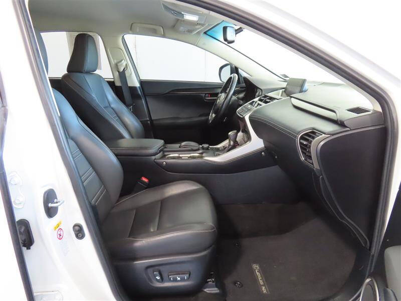 2015 Lexus NX 200t
