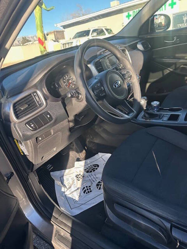 2018 Kia Sorento LX V6