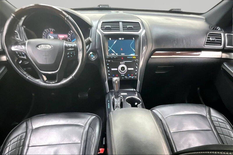 2018 Ford Explorer Platinum