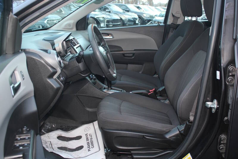 2014 Chevrolet Sonic LT Auto