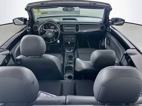 2013 Volkswagen Beetle Convertible
