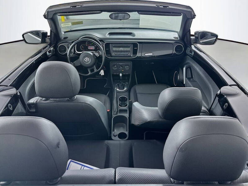 2013 Volkswagen Beetle Convertible