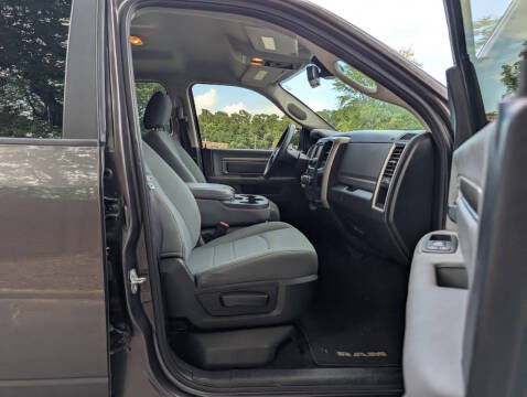 2016 RAM 1500 SLT