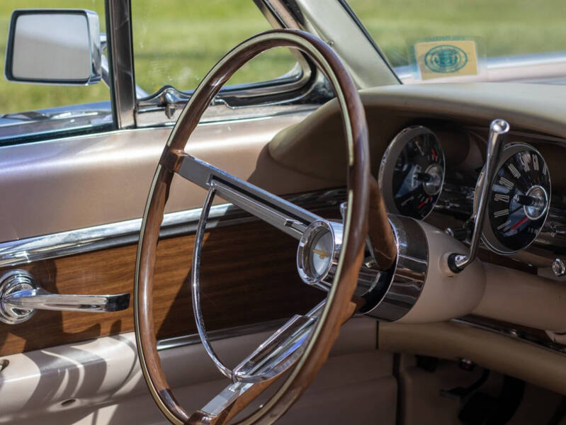 1963 Ford Thunderbird
