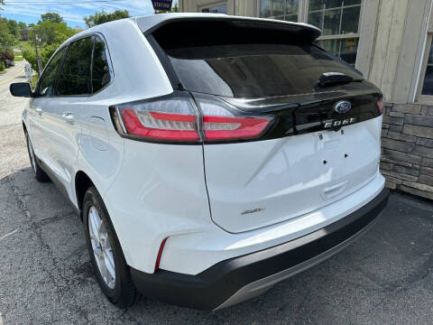 2022 Ford Edge SEL