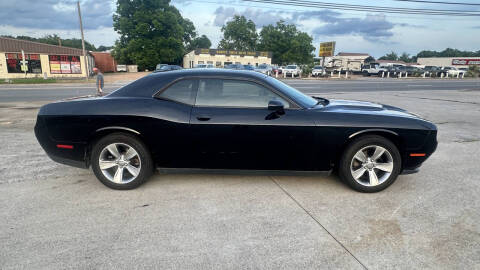 2016 Dodge Challenger SXT