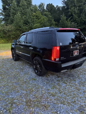 2012 Cadillac Escalade Platinum Edition