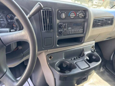 2000 GMC Savana G1500