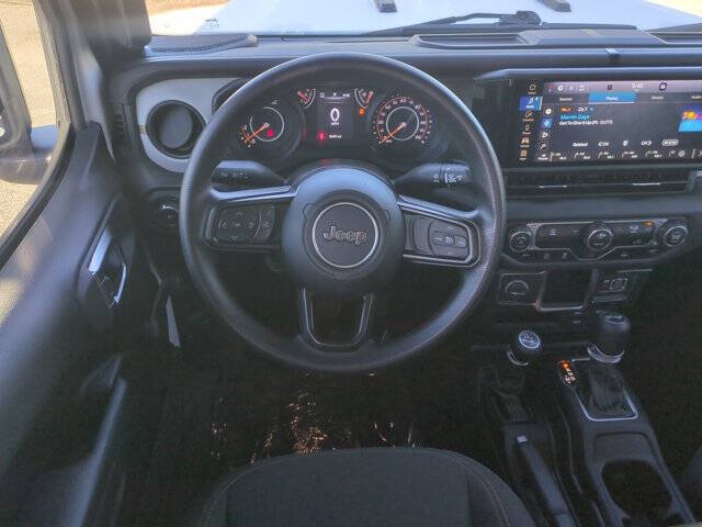 2024 Jeep Wrangler Sport