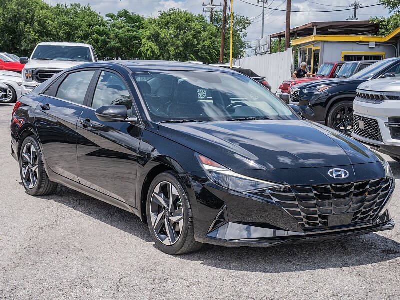2023 Hyundai Elantra