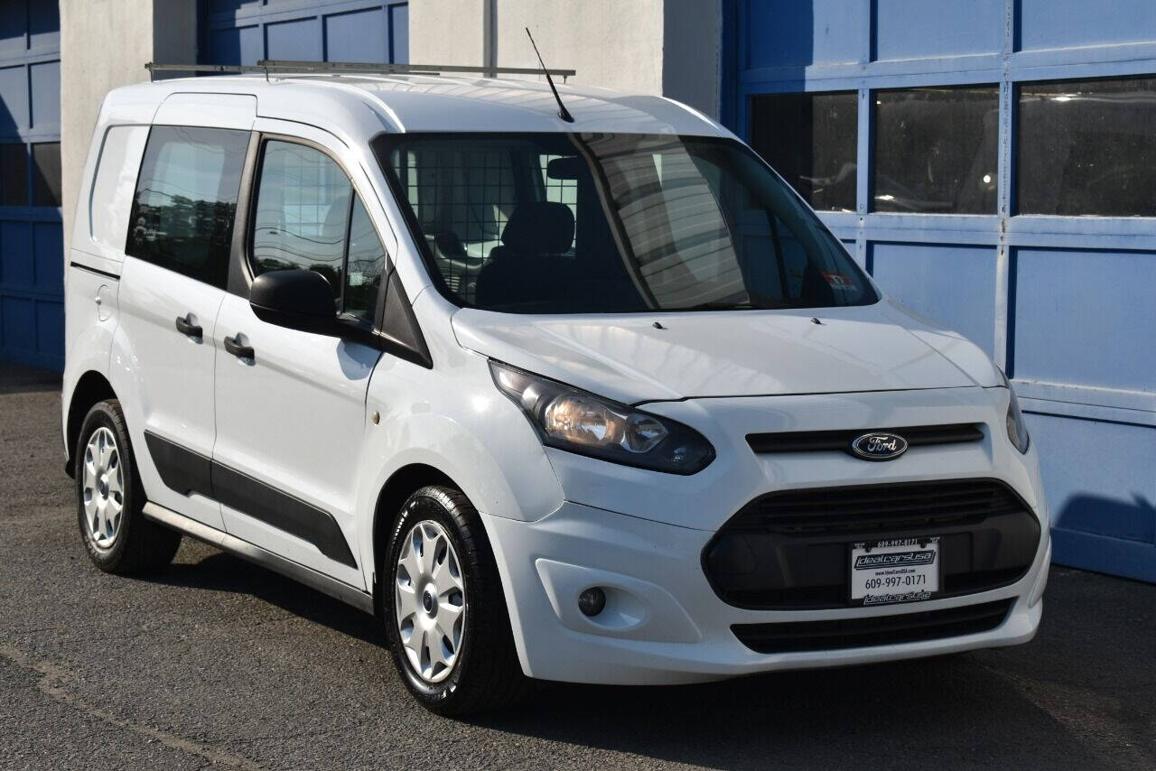 Ford transit cargo