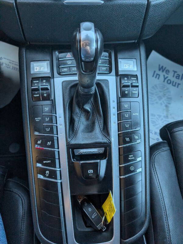 2016 Porsche Macan S