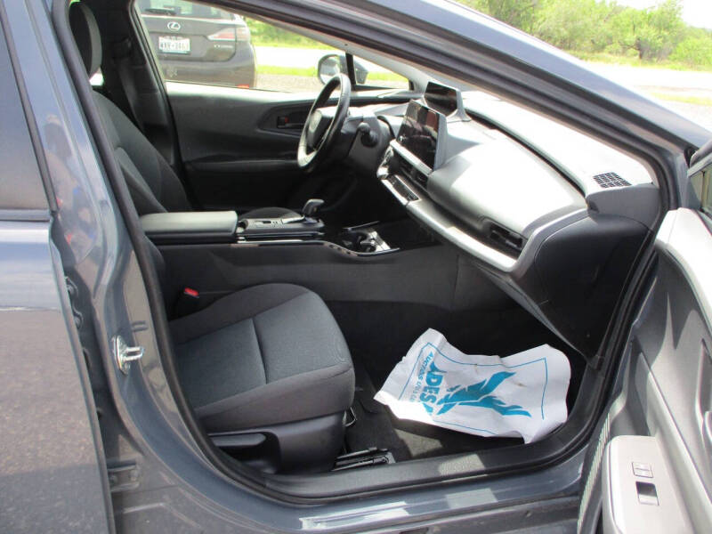 2024 Toyota Prius LE