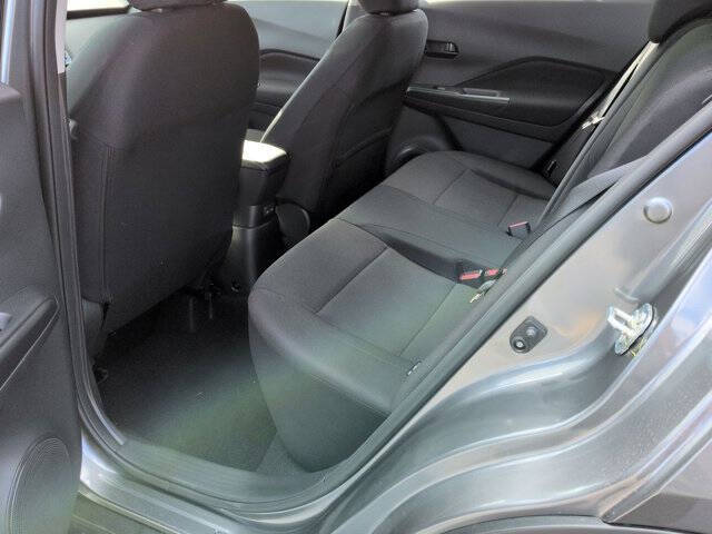 2025 Nissan Kicks Play S