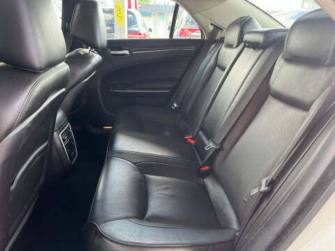 2020 Chrysler 300 Limited