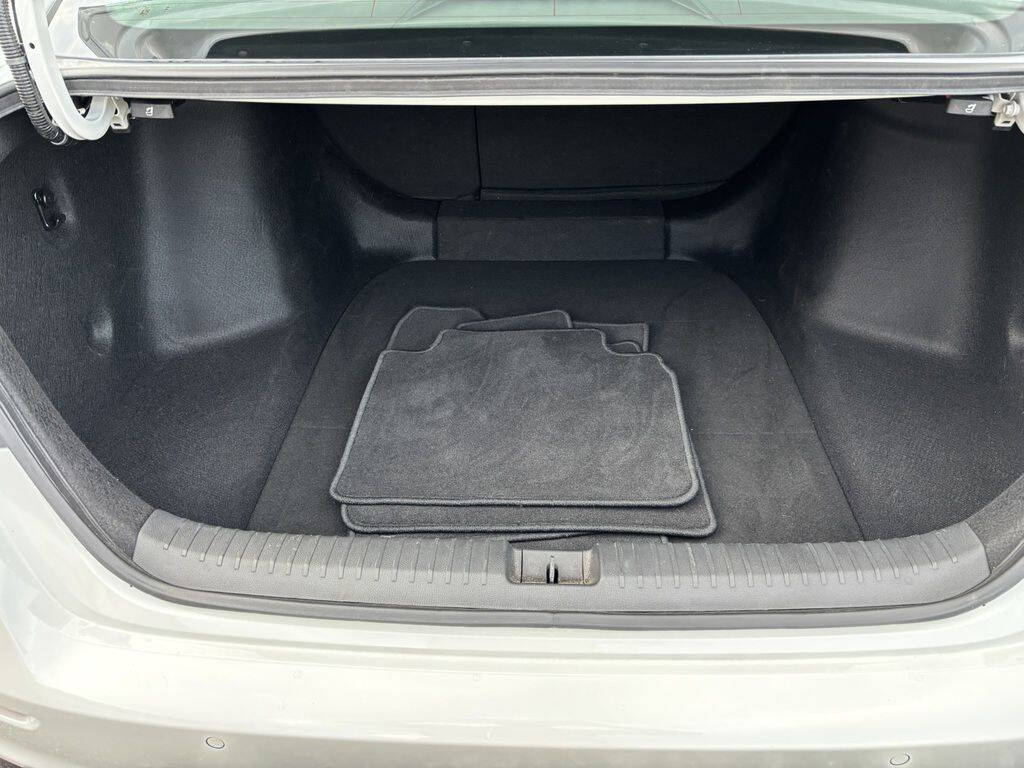 2025 Honda Accord Hybrid 15