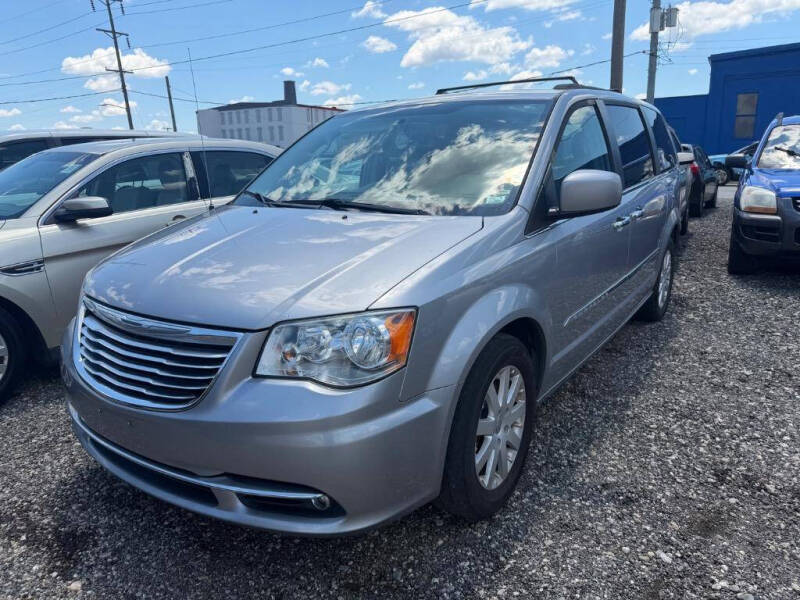 2016 Chrysler Town and Country Touring