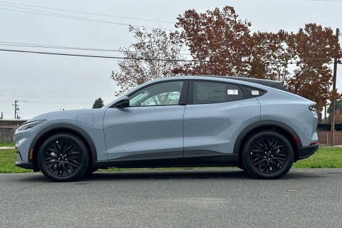 2025 Ford Mustang Mach-E Select