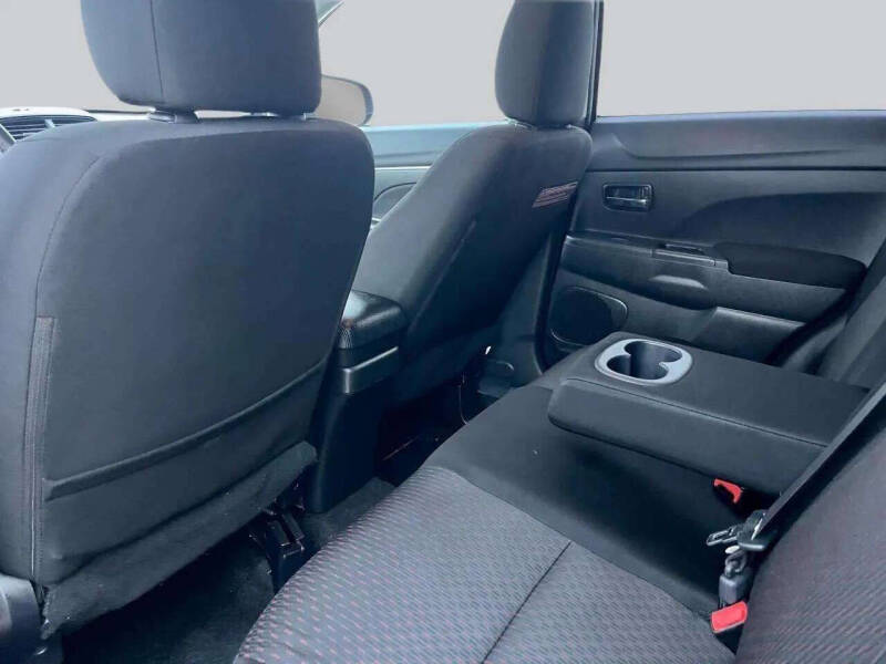 2018 Mitsubishi Outlander Sport LE