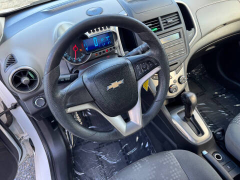2014 Chevrolet Sonic LS Auto