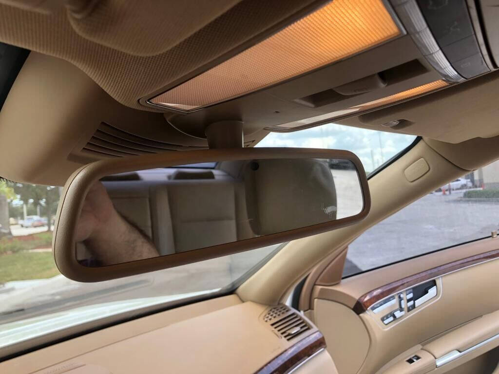 2010 MERCEDES-BENZ S-Class Sedan - $9,900