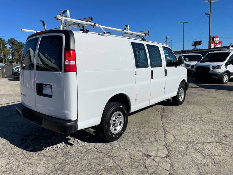 2021 Chevrolet Express Cargo Work Van photo 7