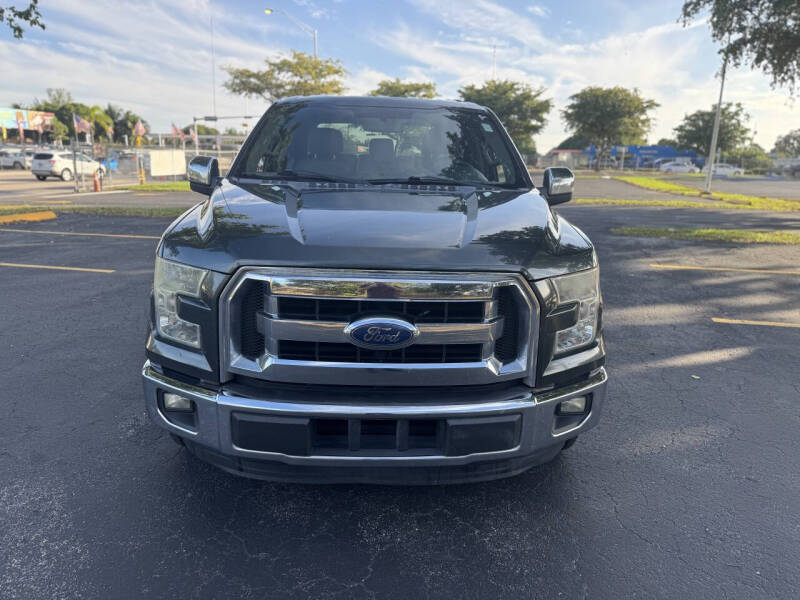 2015 Ford F-150 XLT's photo