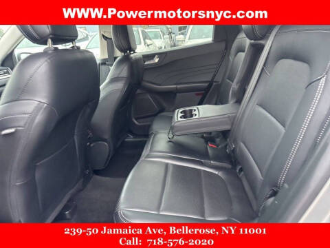 2021 Ford Escape Titanium